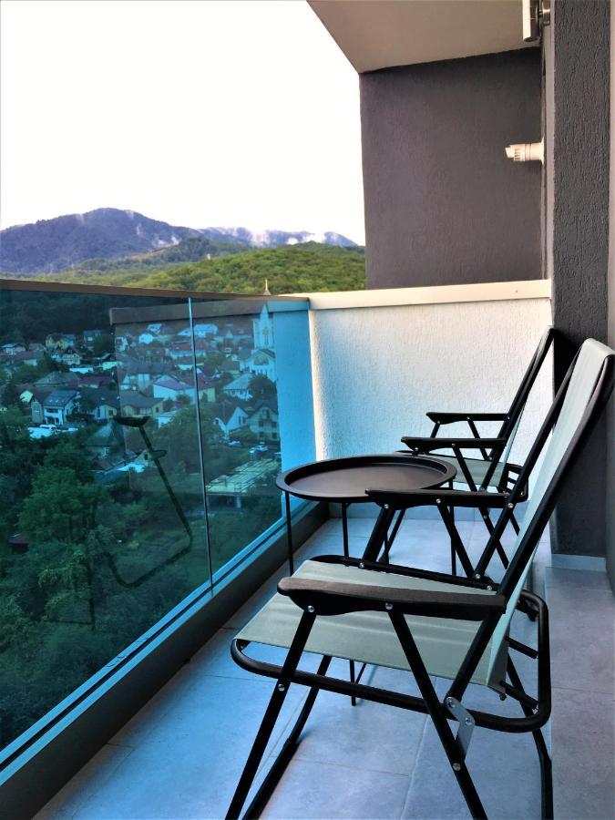 Mountain View Escape Apartment Brasov Bagian luar foto